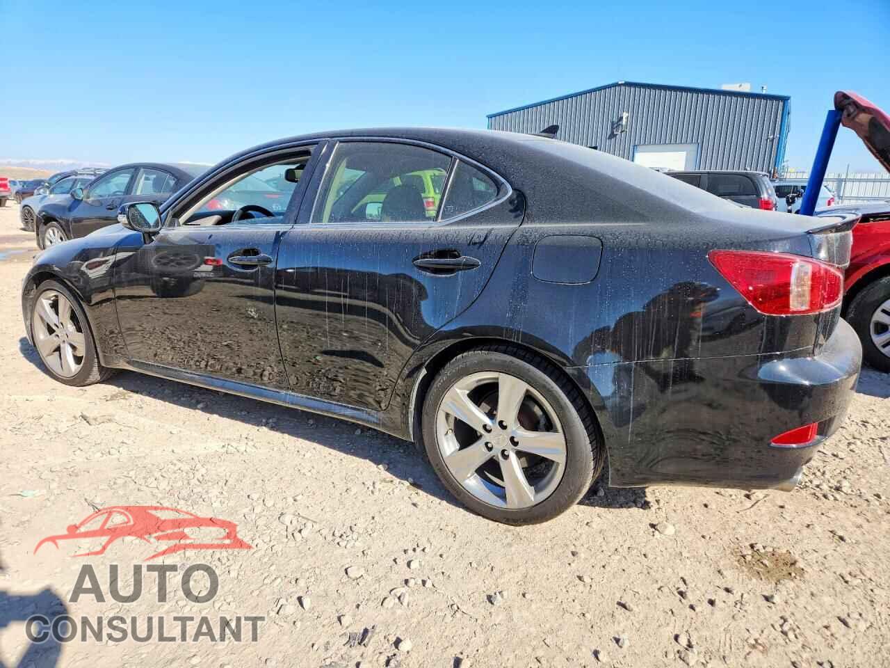 LEXUS IS 2012 - JTHBF5C2XC5157784