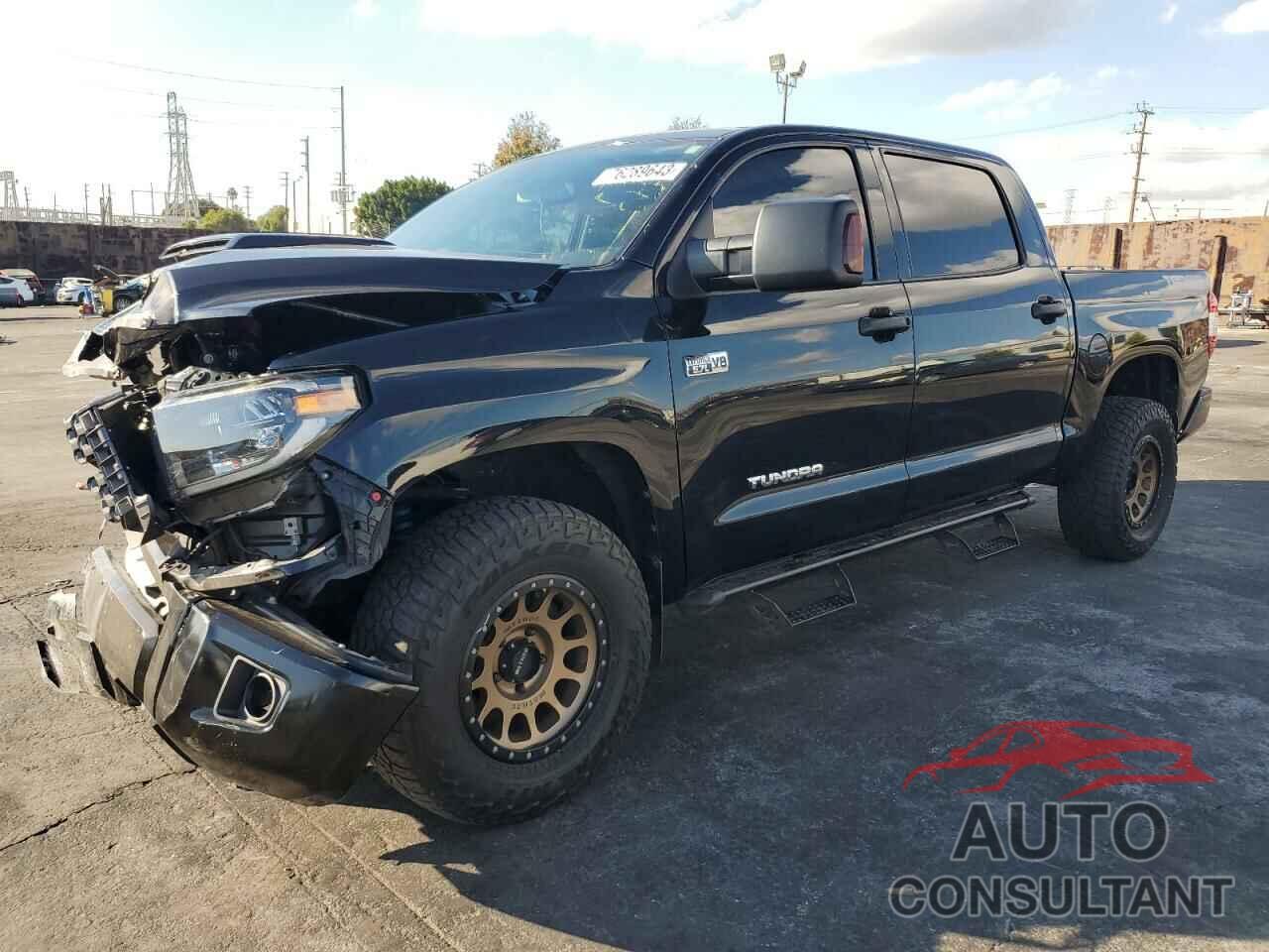 TOYOTA TUNDRA 2019 - 5TFDY5F12KX838838