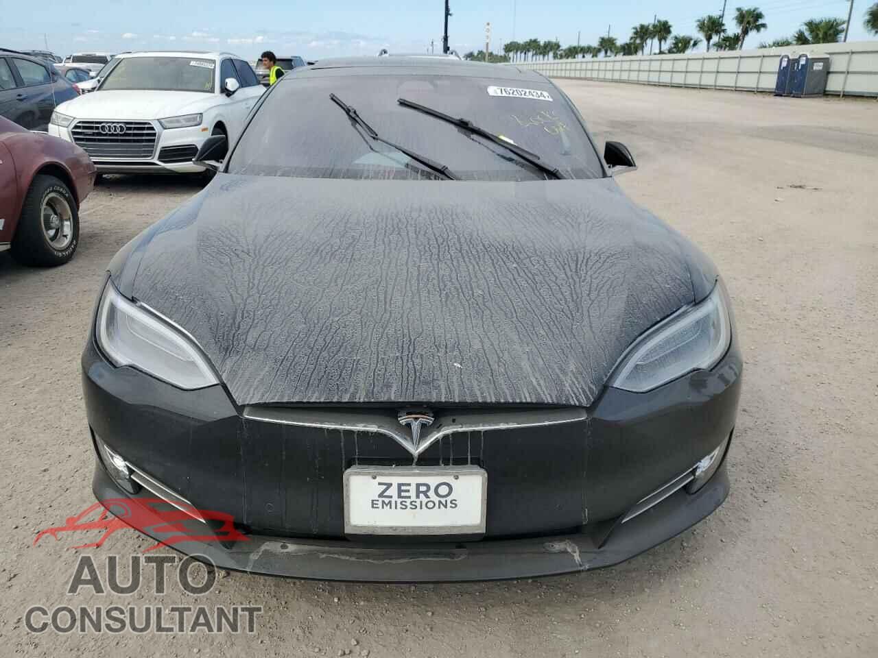 TESLA MODEL S 2017 - 5YJSA1E27HF181570