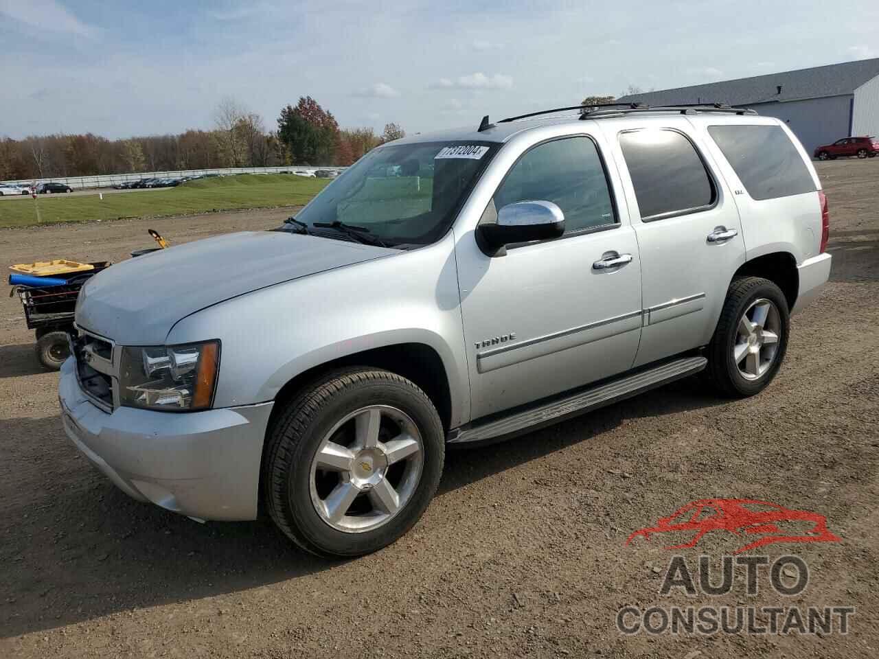 CHEVROLET TAHOE 2013 - 1GNSKCE06DR286619