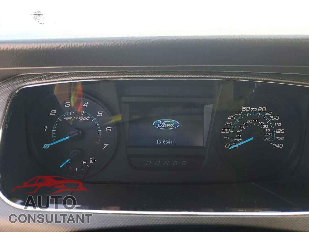 FORD TAURUS 2015 - 1FAHP2D85FG134860