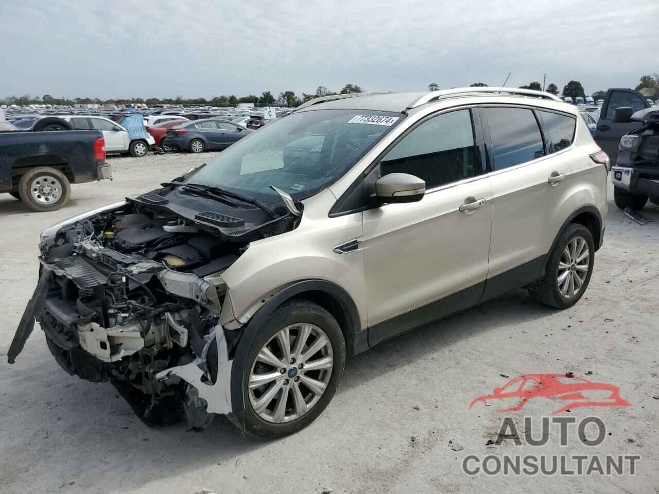 FORD ESCAPE 2017 - 1FMCU9JD6HUC61558