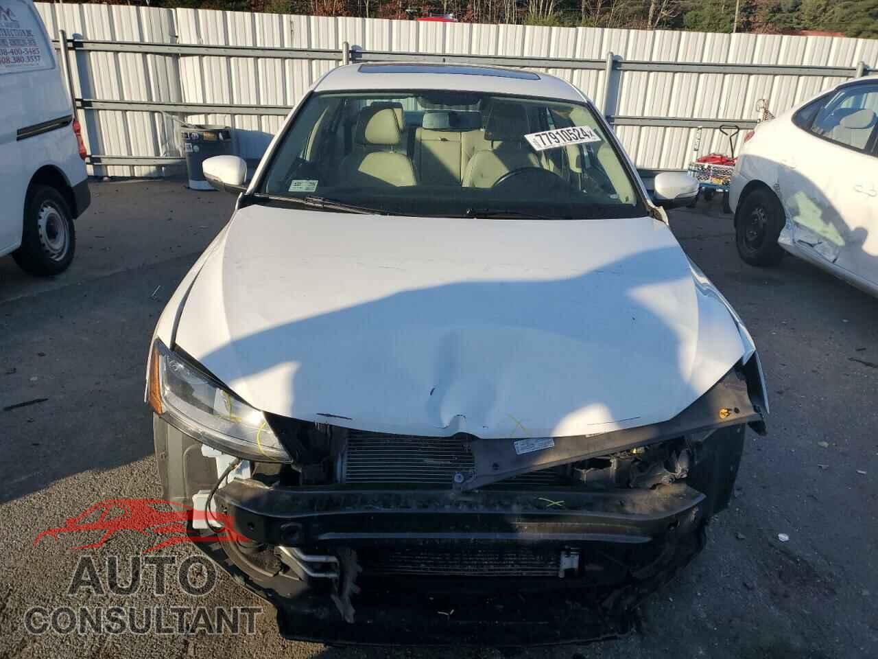 VOLKSWAGEN JETTA 2017 - 3VWDB7AJ6HM328024