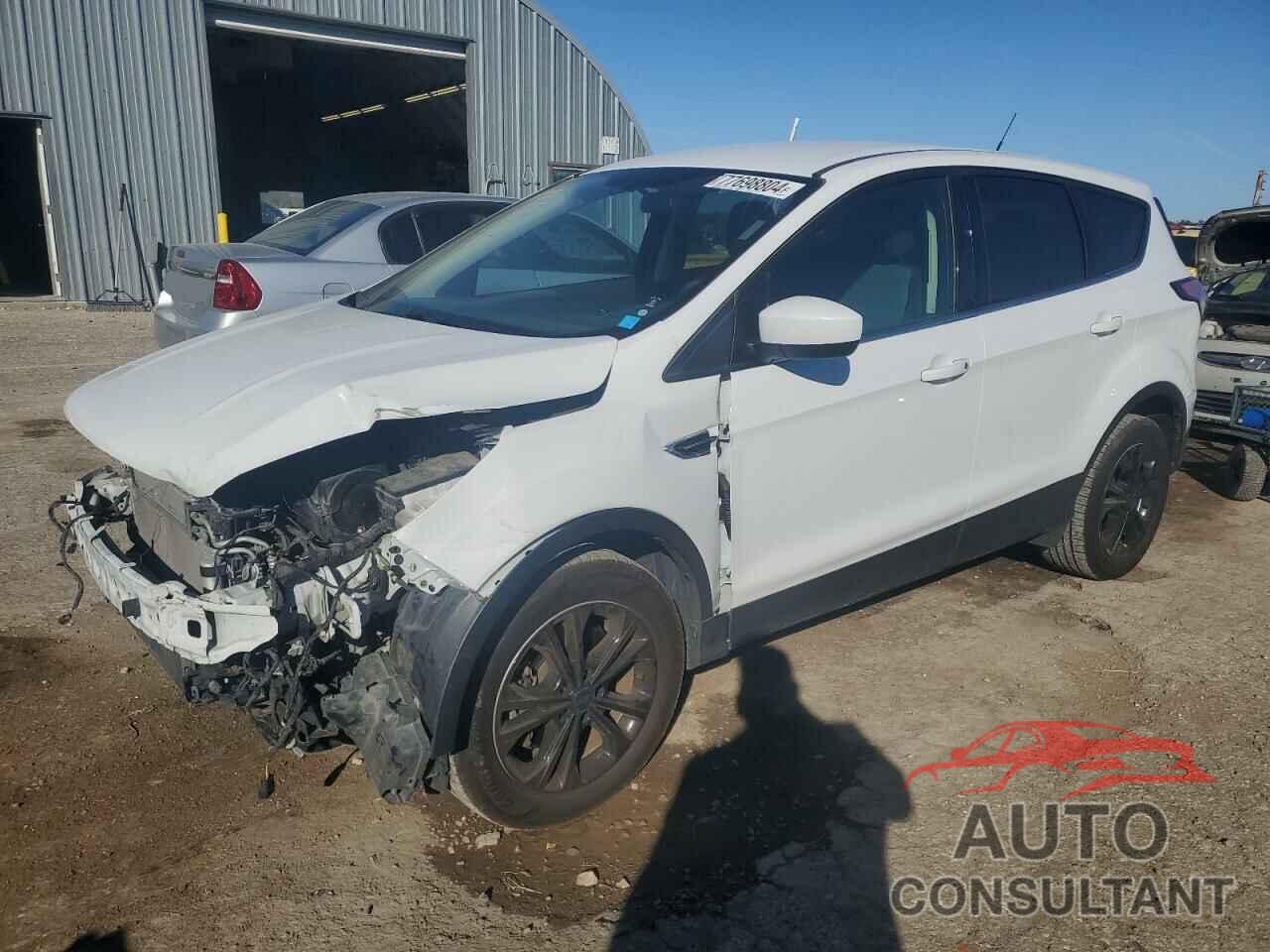 FORD ESCAPE 2017 - 1FMCU9GD1HUC25817