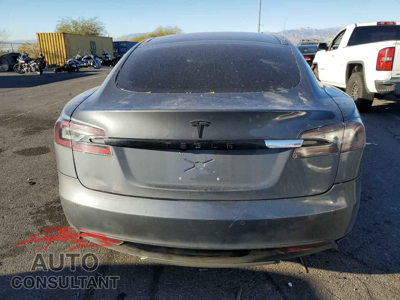 TESLA MODEL S 2013 - 5YJSA1CN5DFP20792