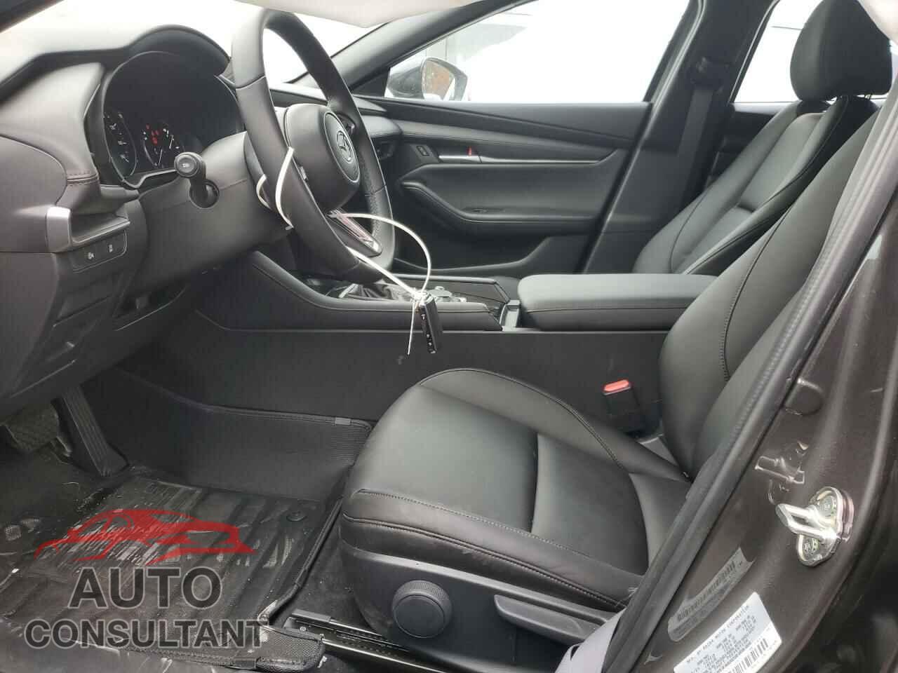 MAZDA 3 SELECT S 2025 - JM1BPAKM2S1750877
