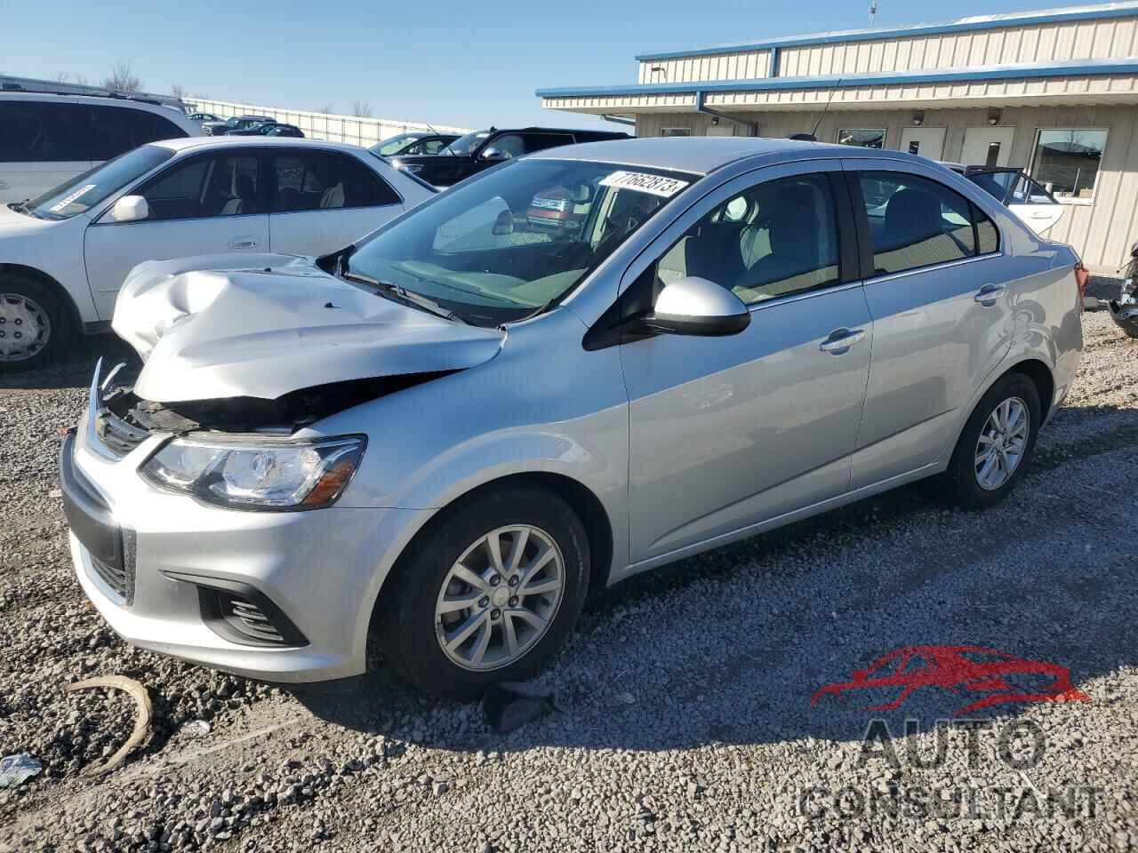 CHEVROLET SONIC 2019 - 1G1JD5SB8K4115745