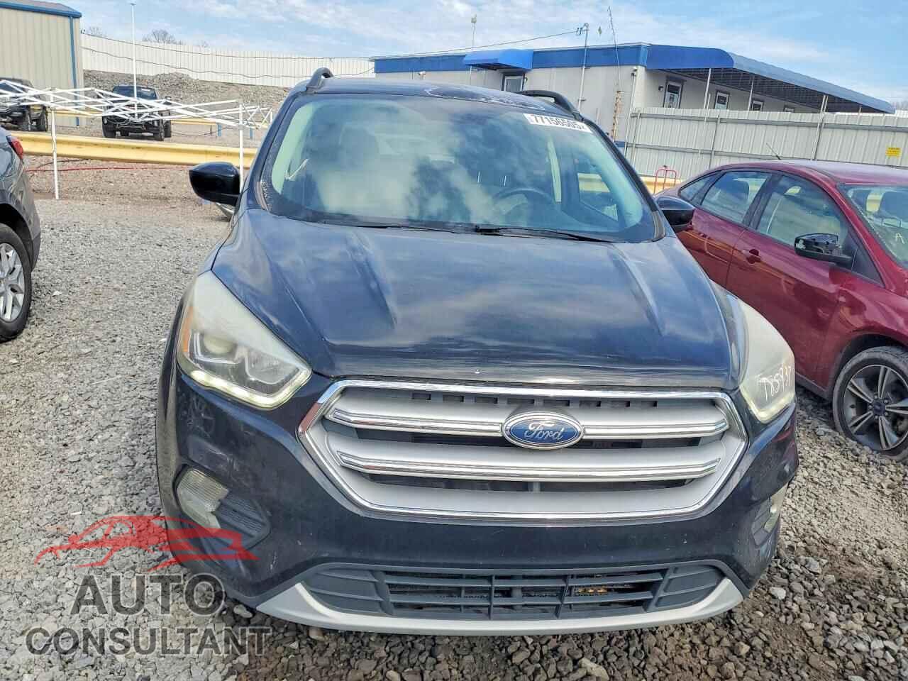 FORD ESCAPE 2017 - 1FMCU9GD5HUD94979
