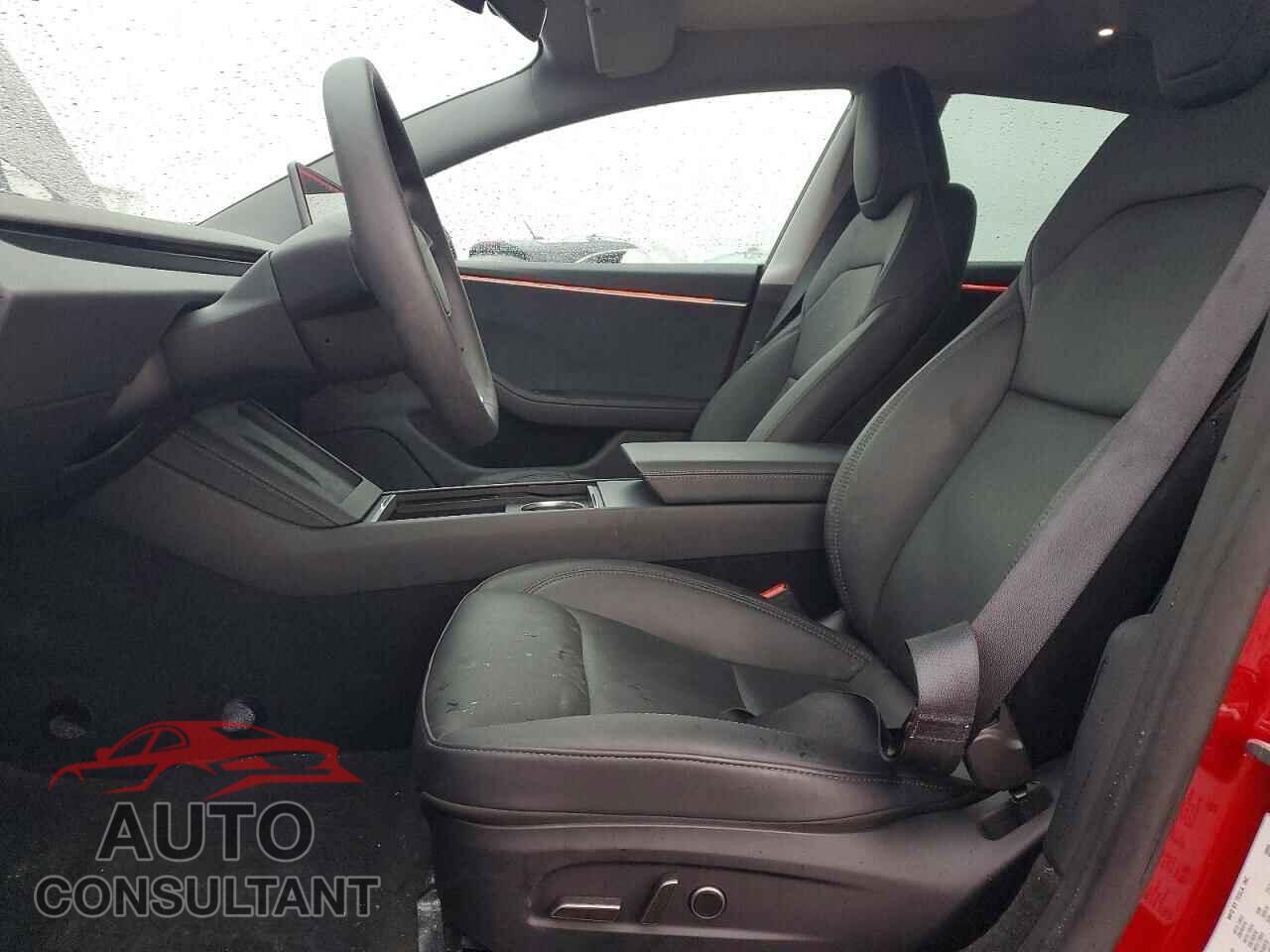 TESLA MODEL 3 2024 - 5YJ3E1EB8RF790385