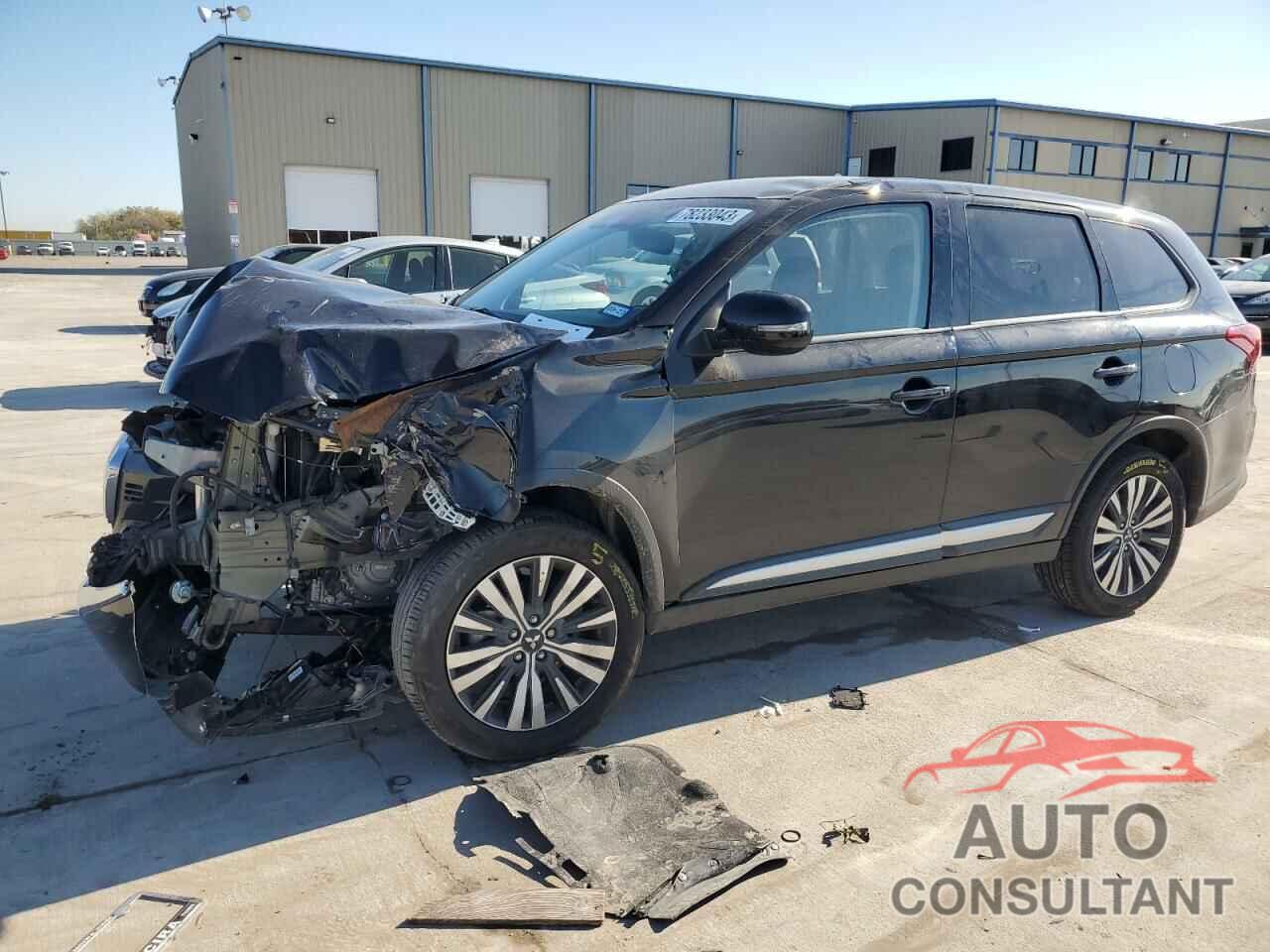 MITSUBISHI OUTLANDER 2020 - JA4AD3A37LZ024115