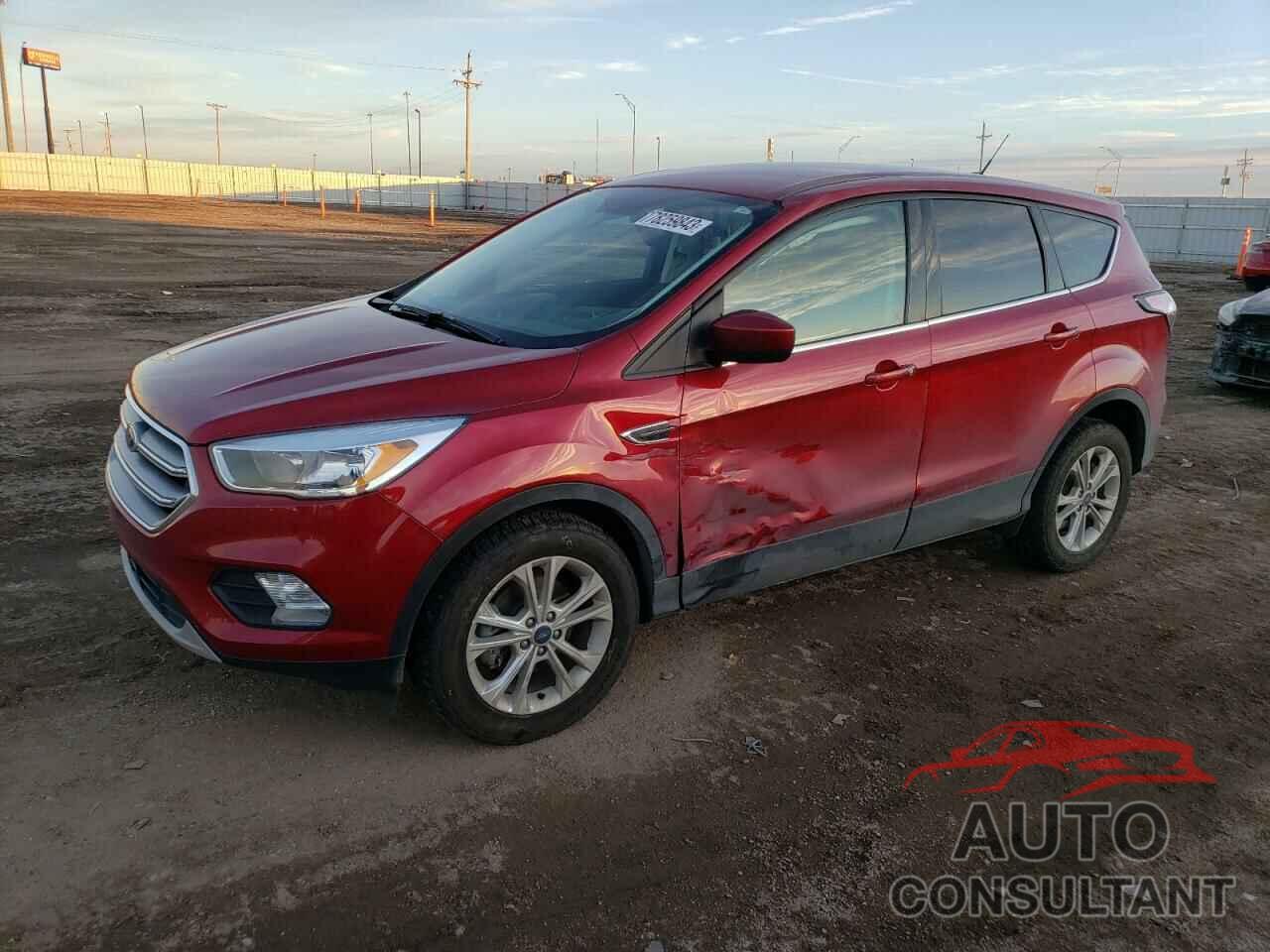 FORD ESCAPE 2017 - 1FMCU0GD9HUE09351