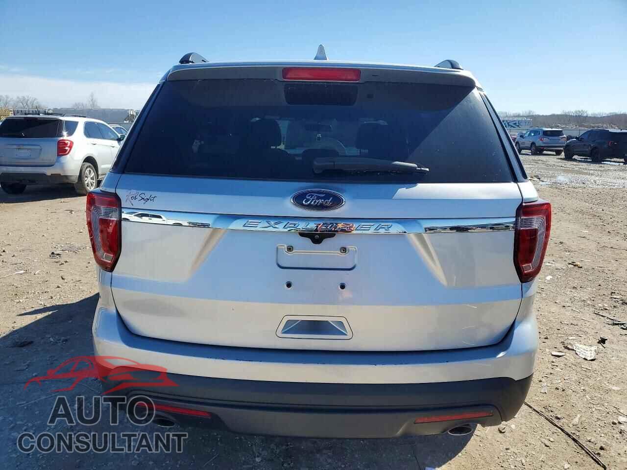 FORD EXPLORER 2017 - 1FM5K7B84HGD87310