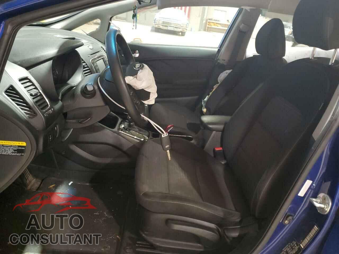 KIA FORTE 2017 - 3KPFL4A77HE088603