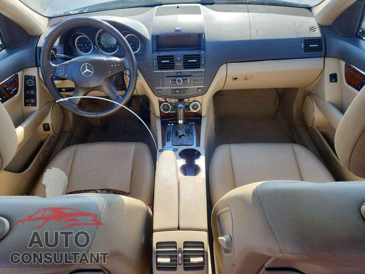 MERCEDES-BENZ C 2011 - WDDGF8BB4BR167007