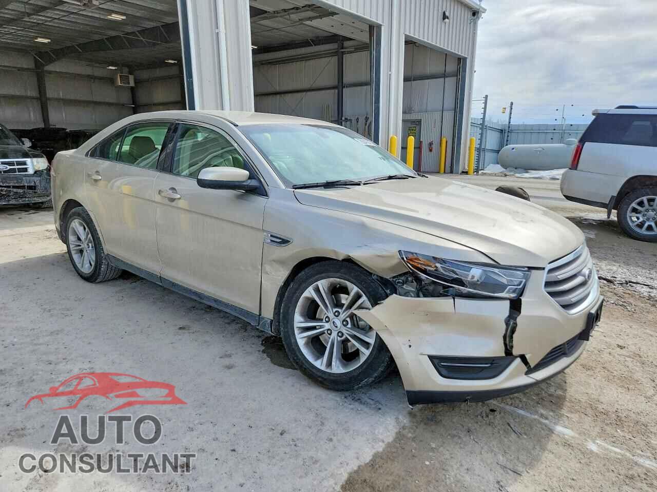 FORD TAURUS 2018 - 1FAHP2E85JG125261