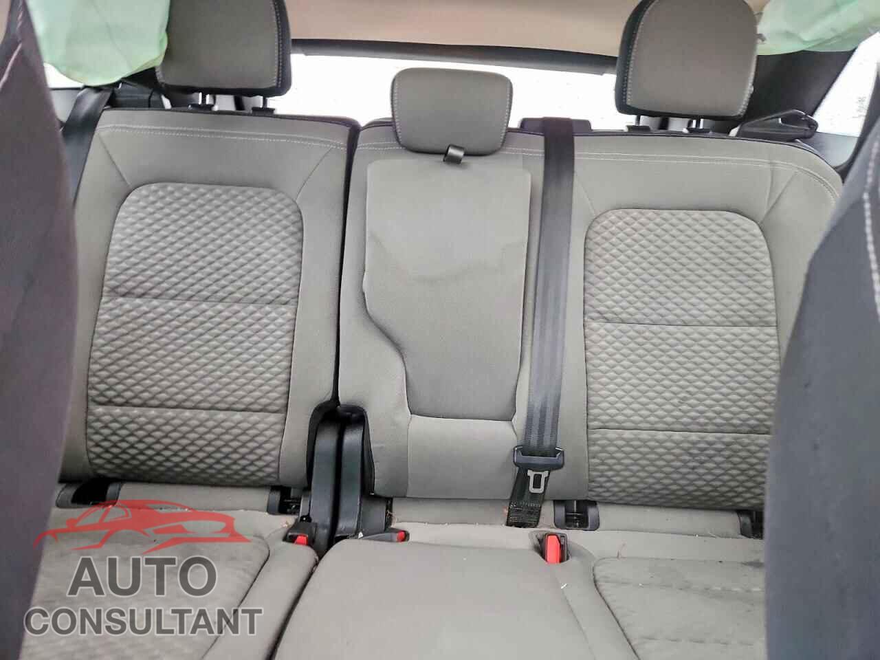 FORD ESCAPE 2020 - 1FMCU0G6XLUA80332