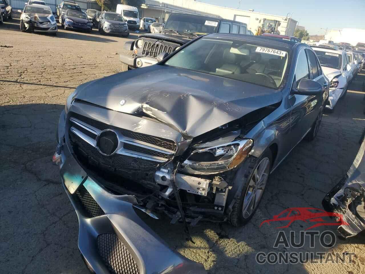 MERCEDES-BENZ C-CLASS 2017 - 55SWF4JBXHU184651