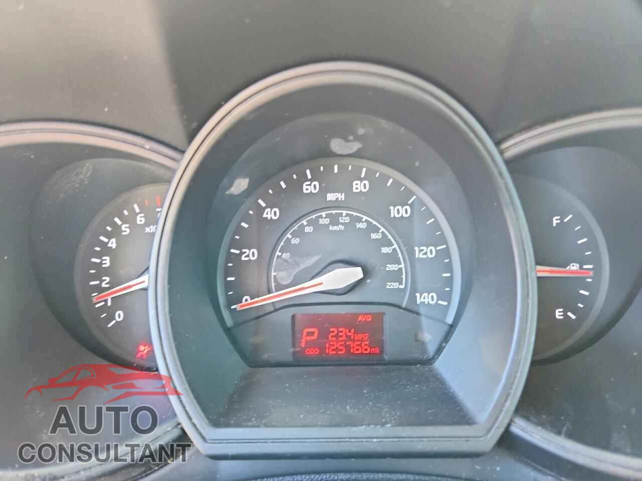 KIA RIO 2012 - KNADM5A31C6014760