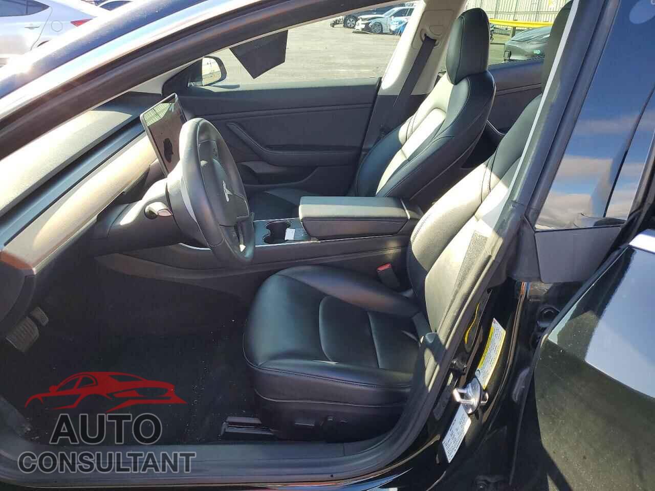 TESLA MODEL 3 2019 - 5YJ3E1EA0KF324771