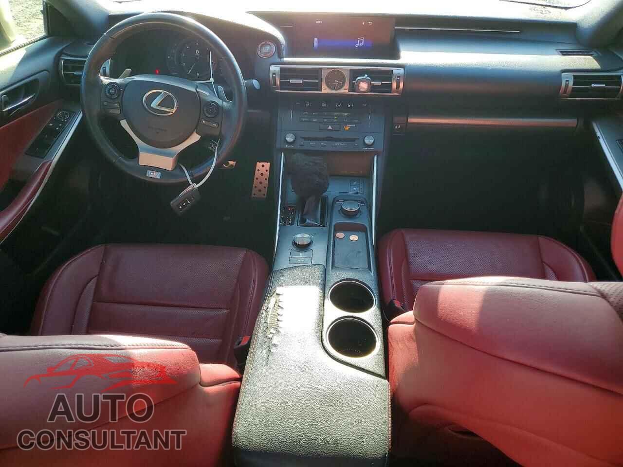LEXUS IS 2015 - JTHBF1D20F5043871