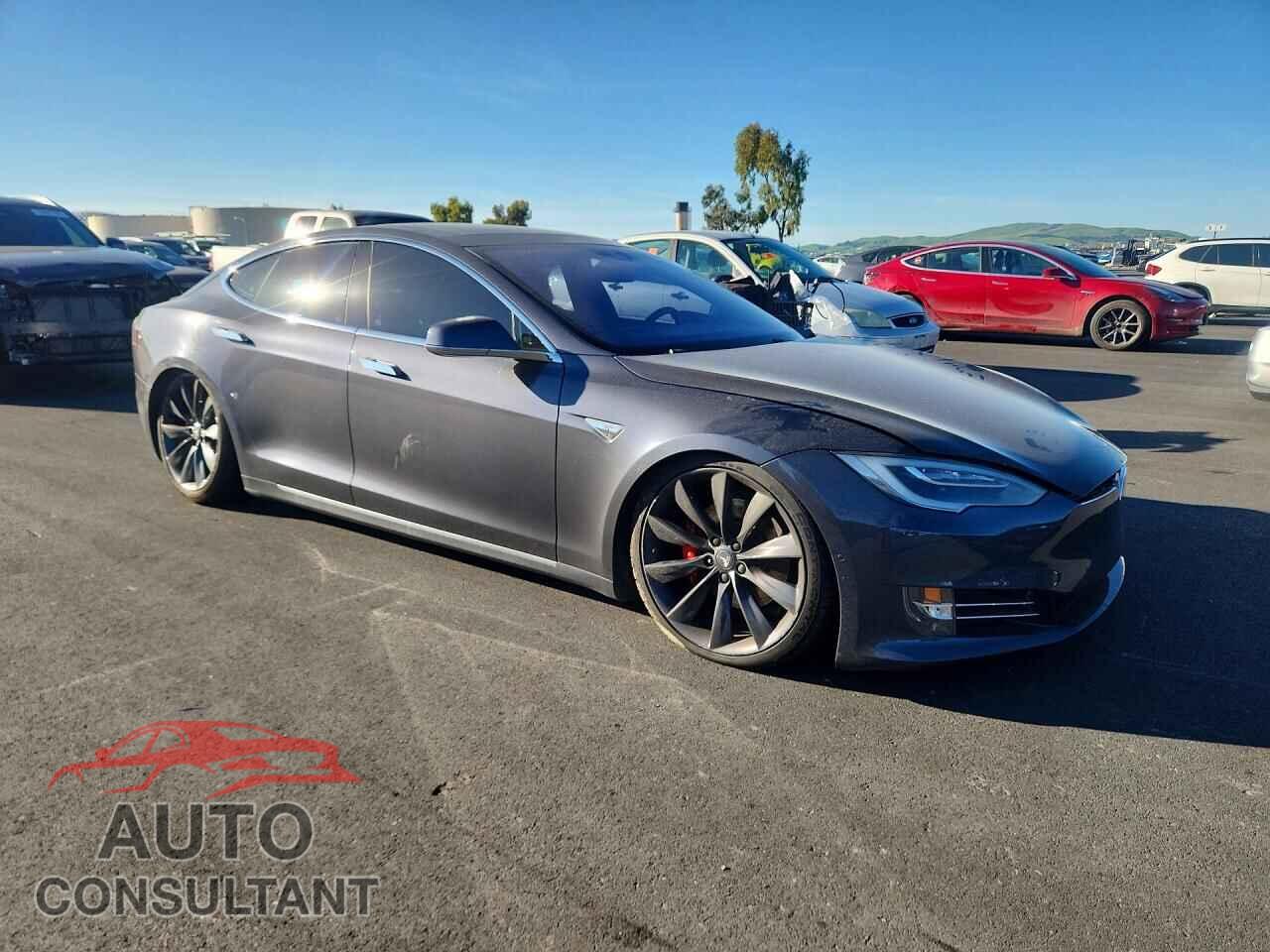 TESLA MODEL S 2016 - 5YJSA1E44GF146906