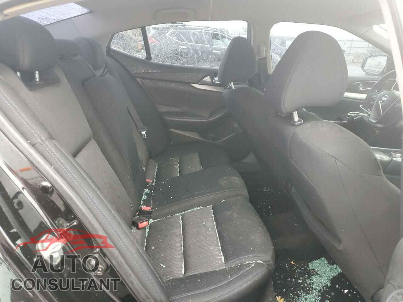NISSAN MAXIMA 2017 - 1N4AA6APXHC408652