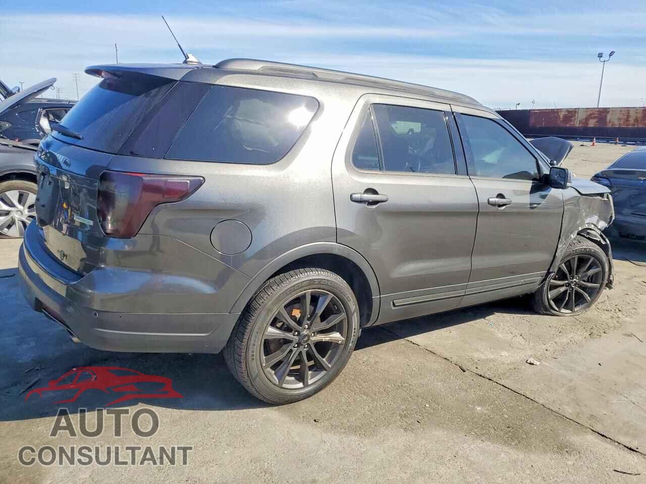 FORD EXPLORER 2018 - 1FM5K7DH5JGB18025
