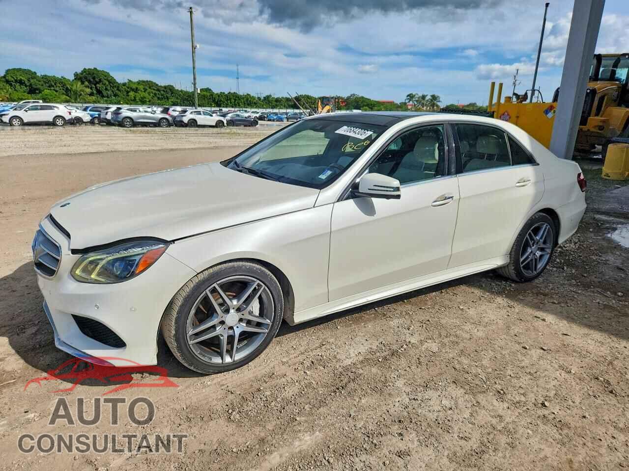 MERCEDES-BENZ E-CLASS 2014 - WDDHF9BBXEB068246
