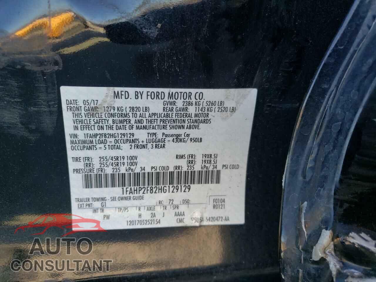 FORD TAURUS 2017 - 1FAHP2F82HG129129
