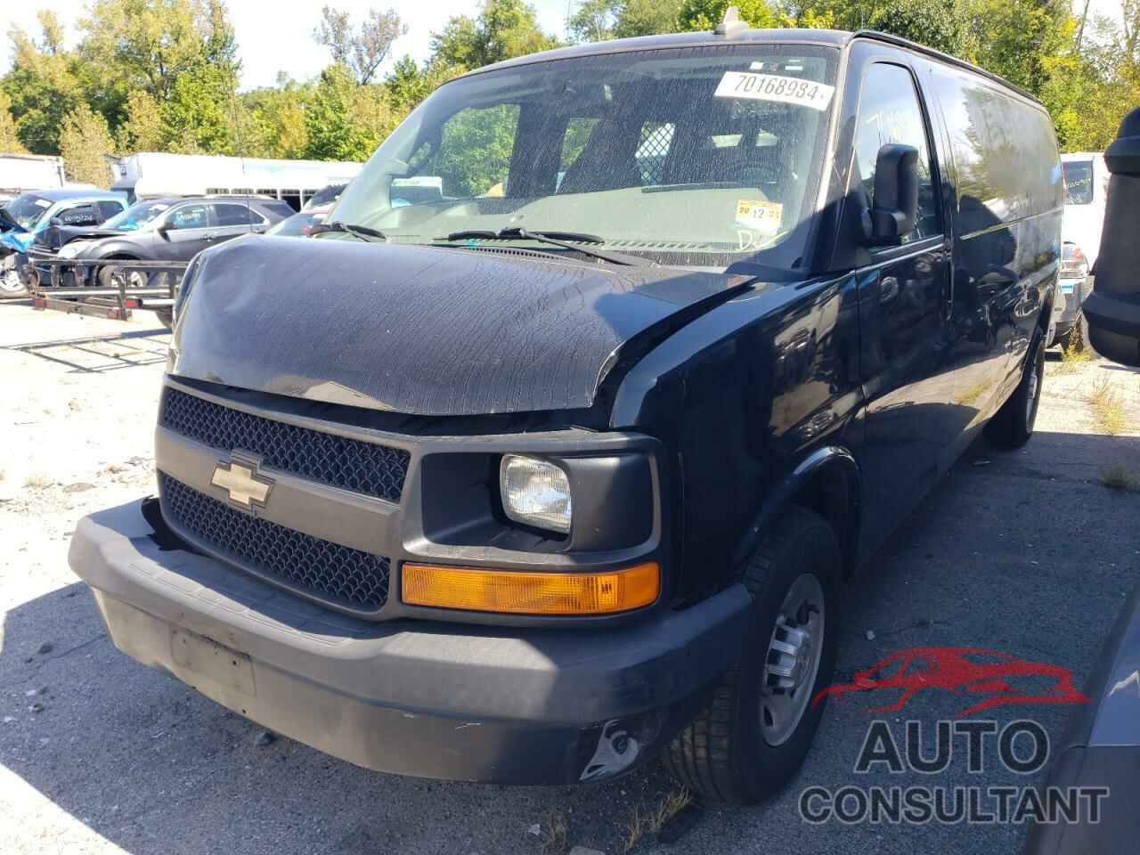 CHEVROLET EXPRESS 2017 - 1GCWGBFF8H1120079