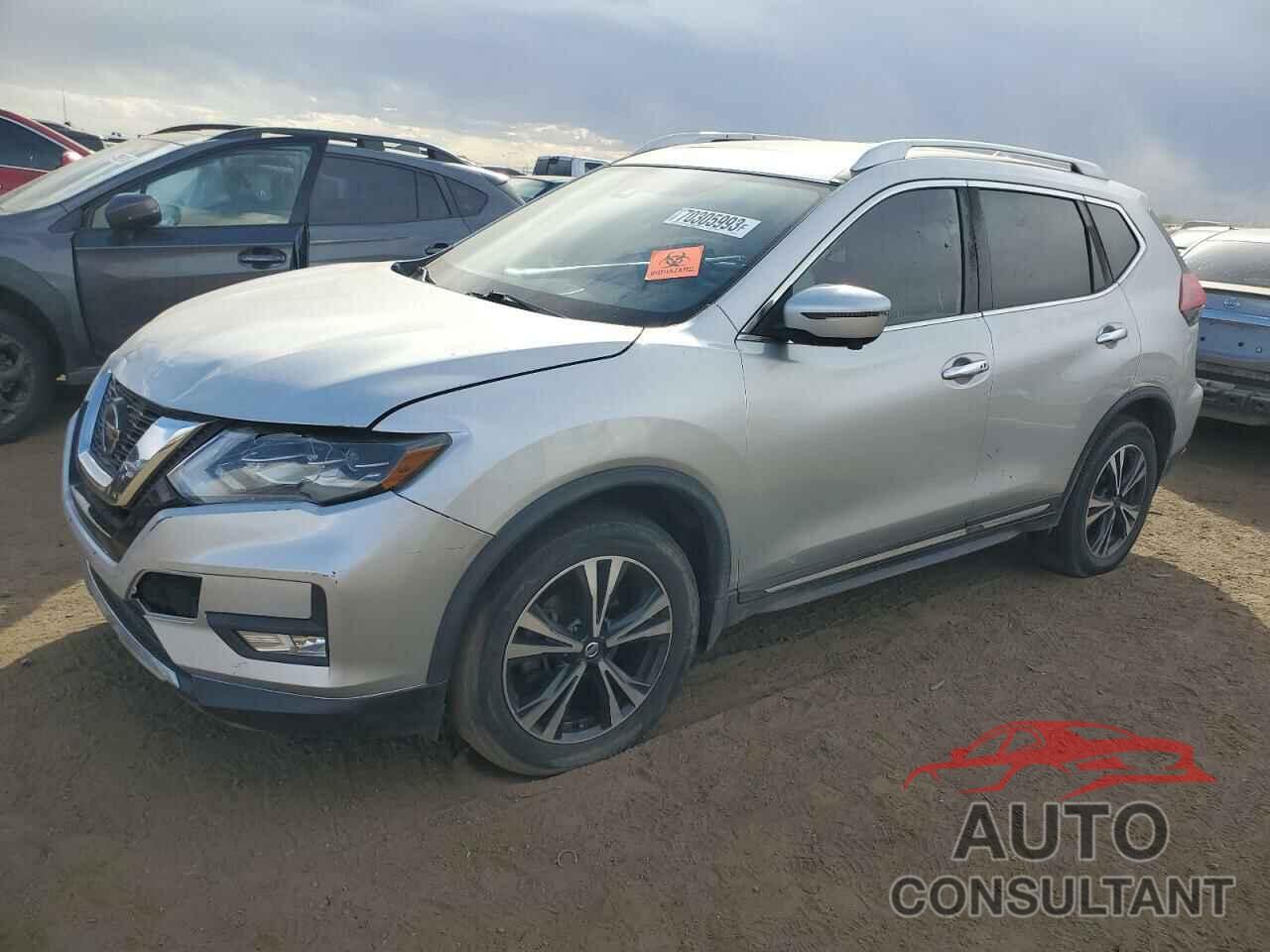 NISSAN ROGUE 2018 - JN8AT2MV6JW303767