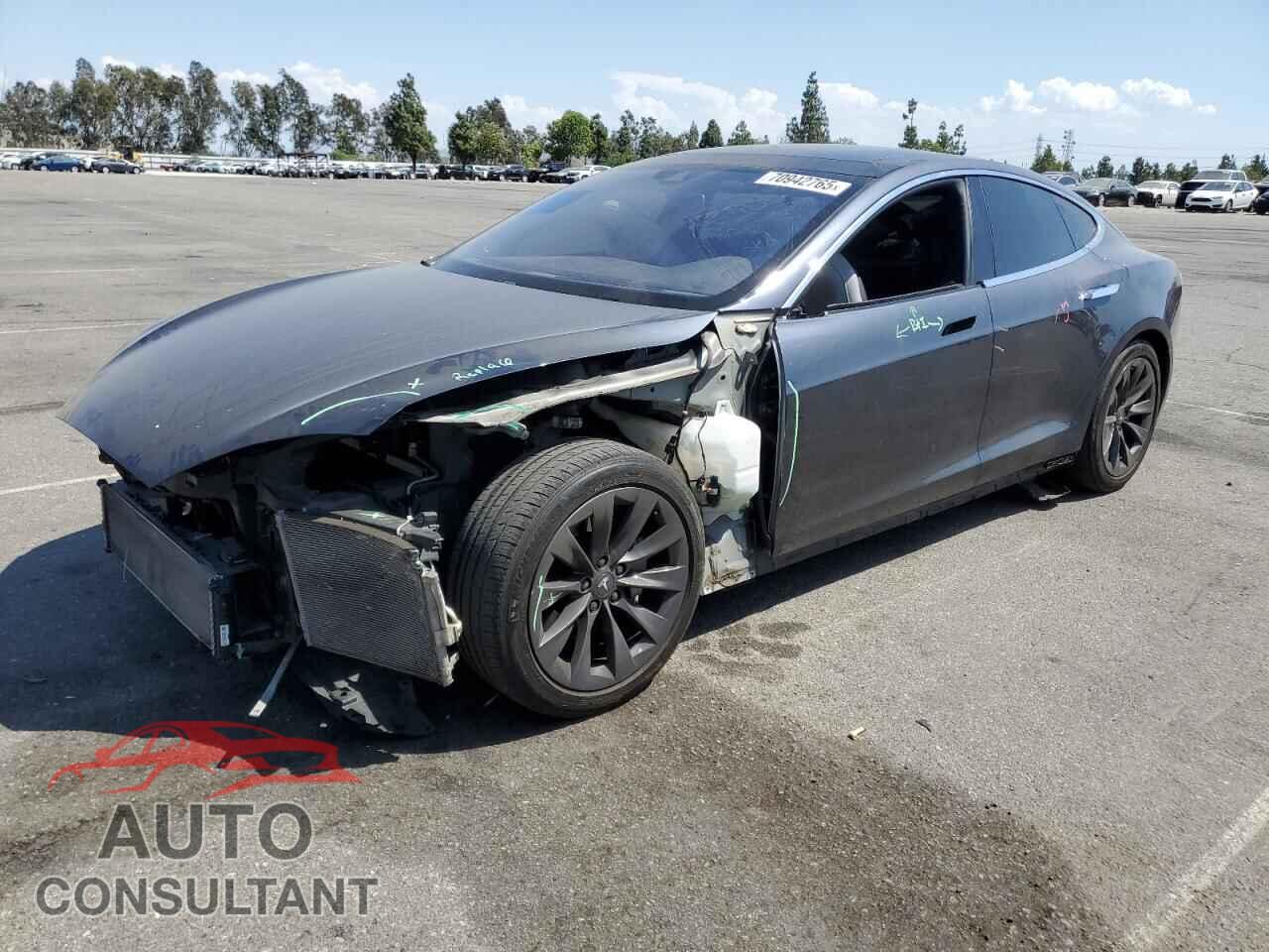 TESLA MODEL S 2015 - 5YJSA1E20FF111891