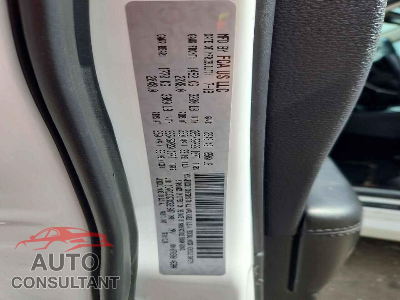 DODGE DURANGO 2019 - 1C4RDJDG7KC821607