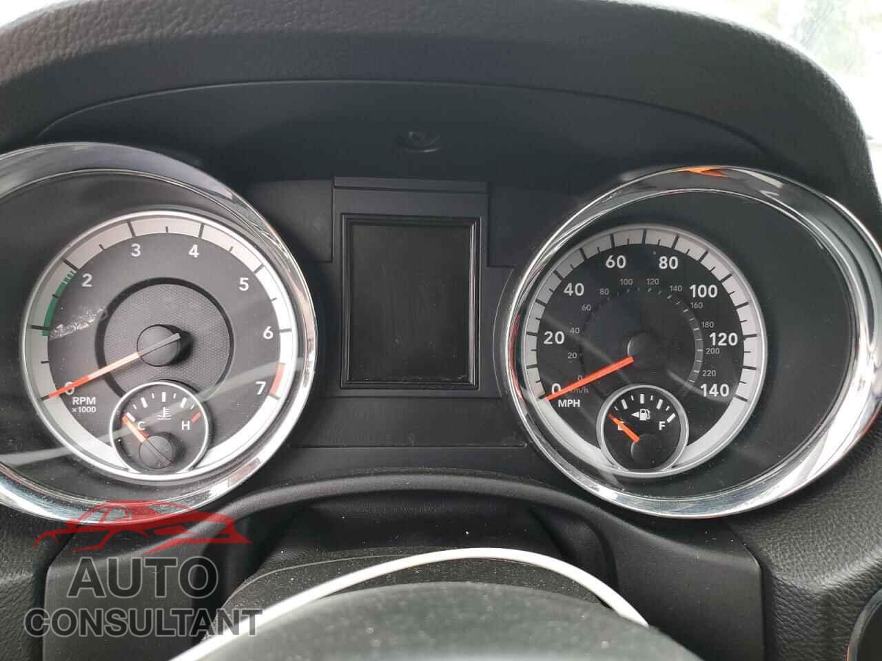 DODGE DURANGO 2013 - 1C4RDHAG8DC570919