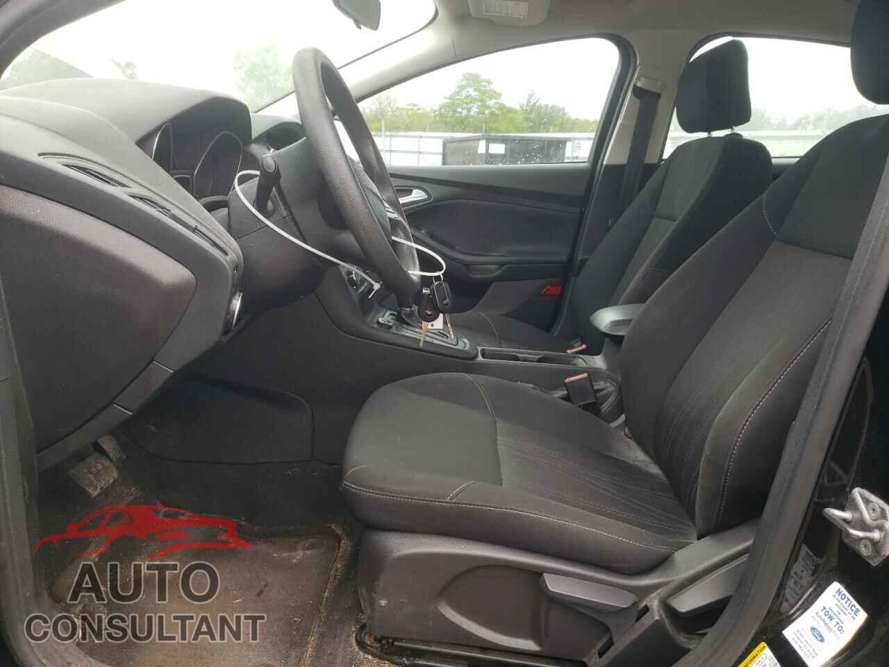 FORD FOCUS 2016 - 1FADP3F28GL305297