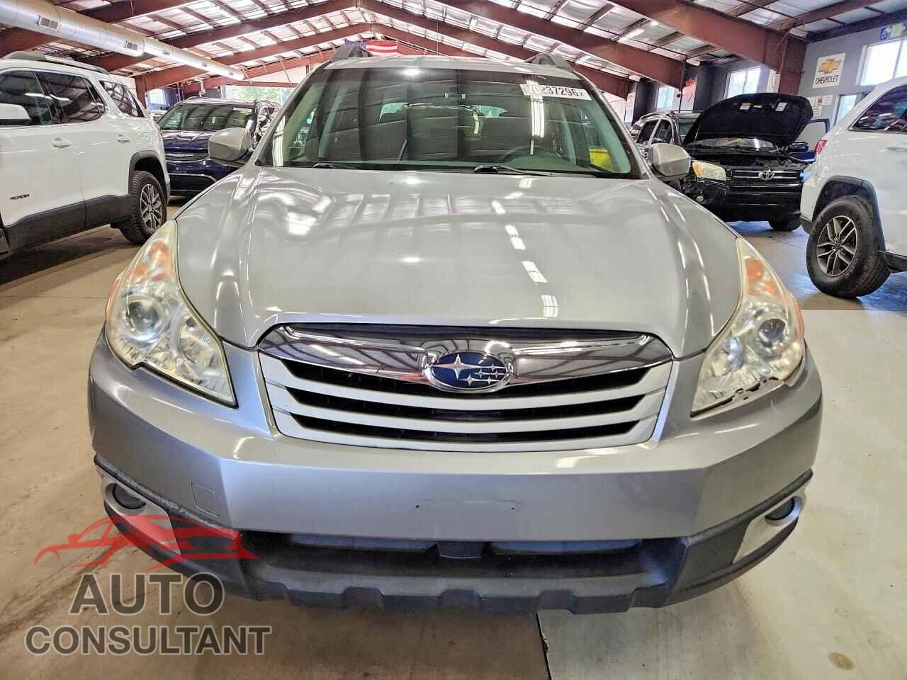 SUBARU OUTBACK 2010 - 4S4BRBGC7A3339103