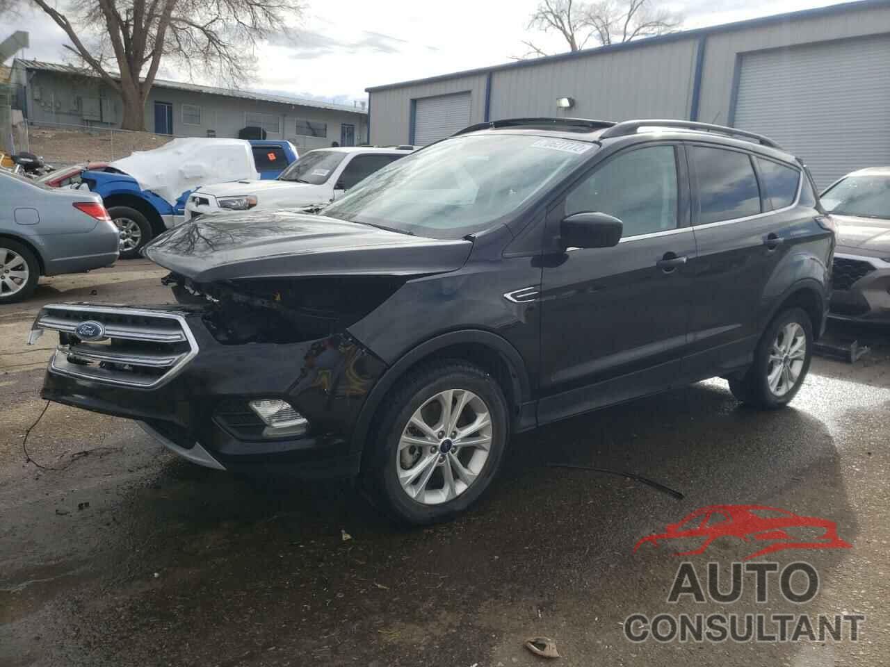 FORD ESCAPE 2017 - 1FMCU9GD2HUC25941