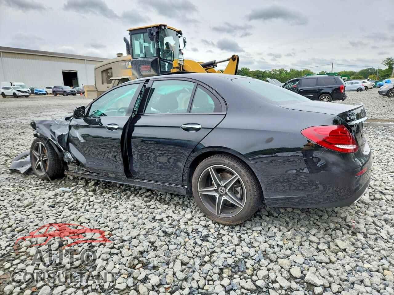 MERCEDES-BENZ E-CLASS 2018 - WDDZF4KB5JA399548