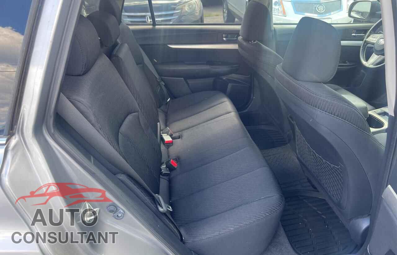 SUBARU OUTBACK 2011 - 4S4BRBGC8B3342335