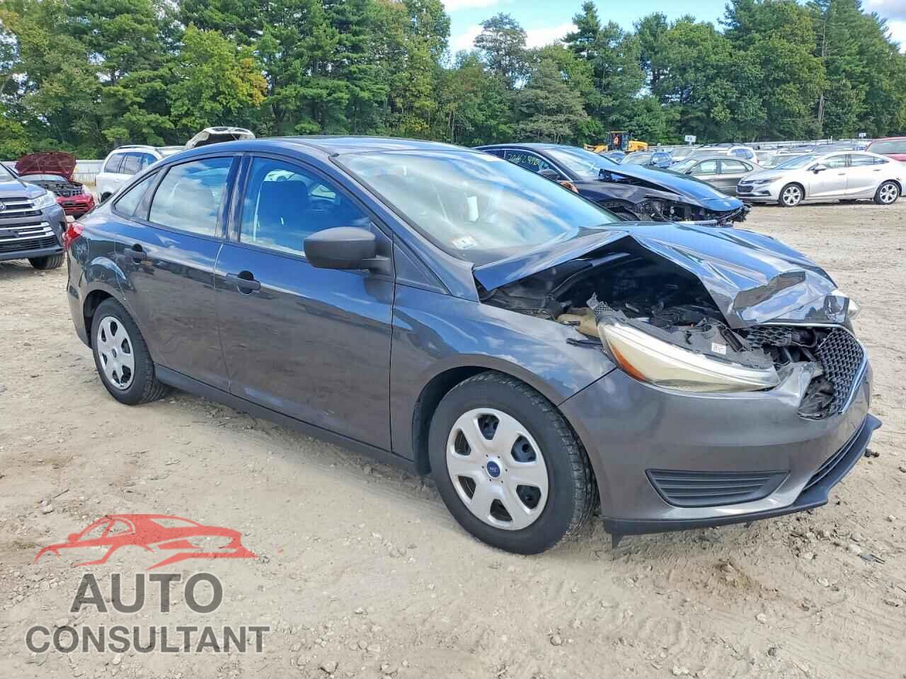 FORD FOCUS 2017 - 1FADP3E23HL316565