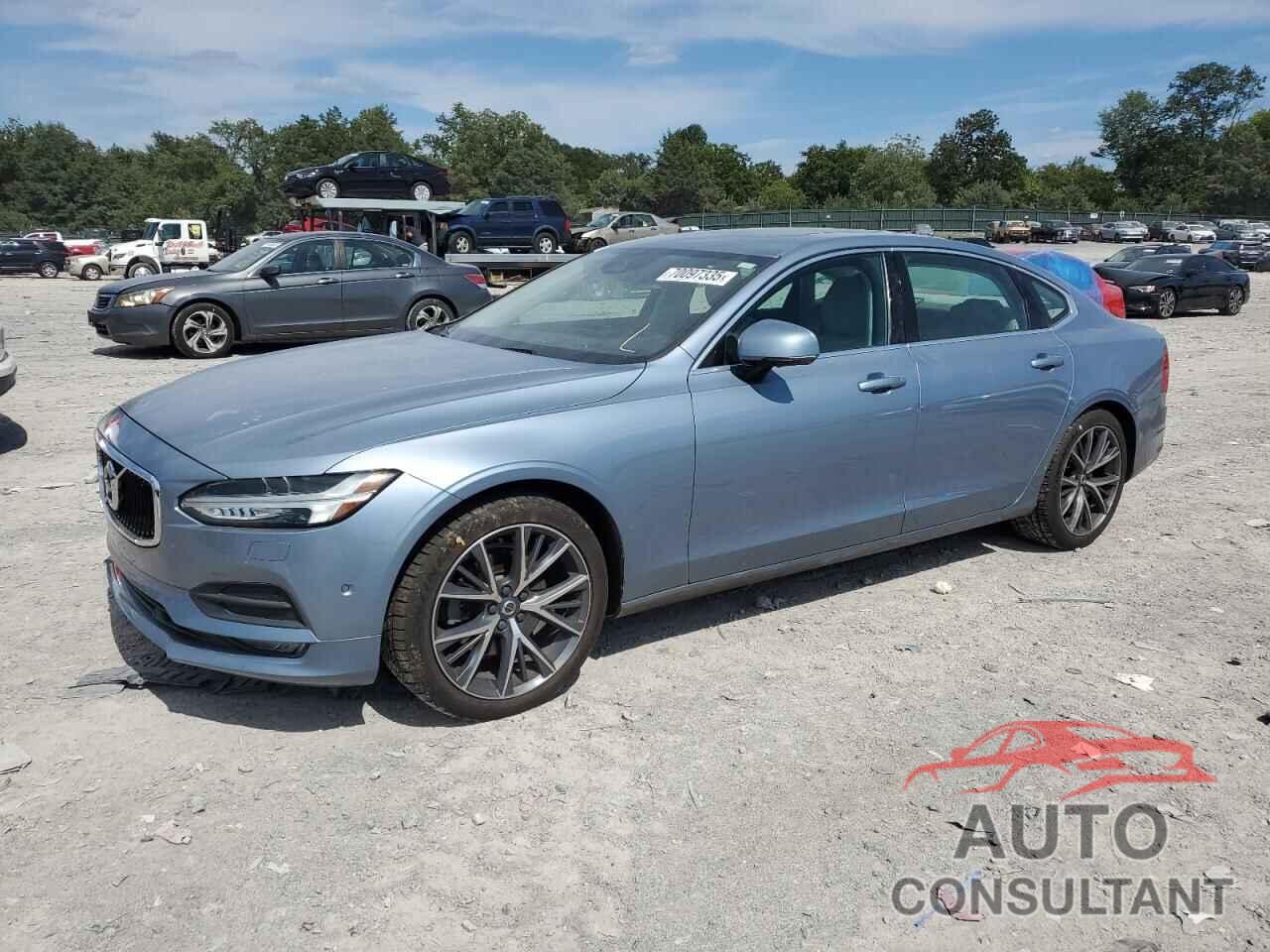 VOLVO S90 2018 - LVY982MK4JP018686