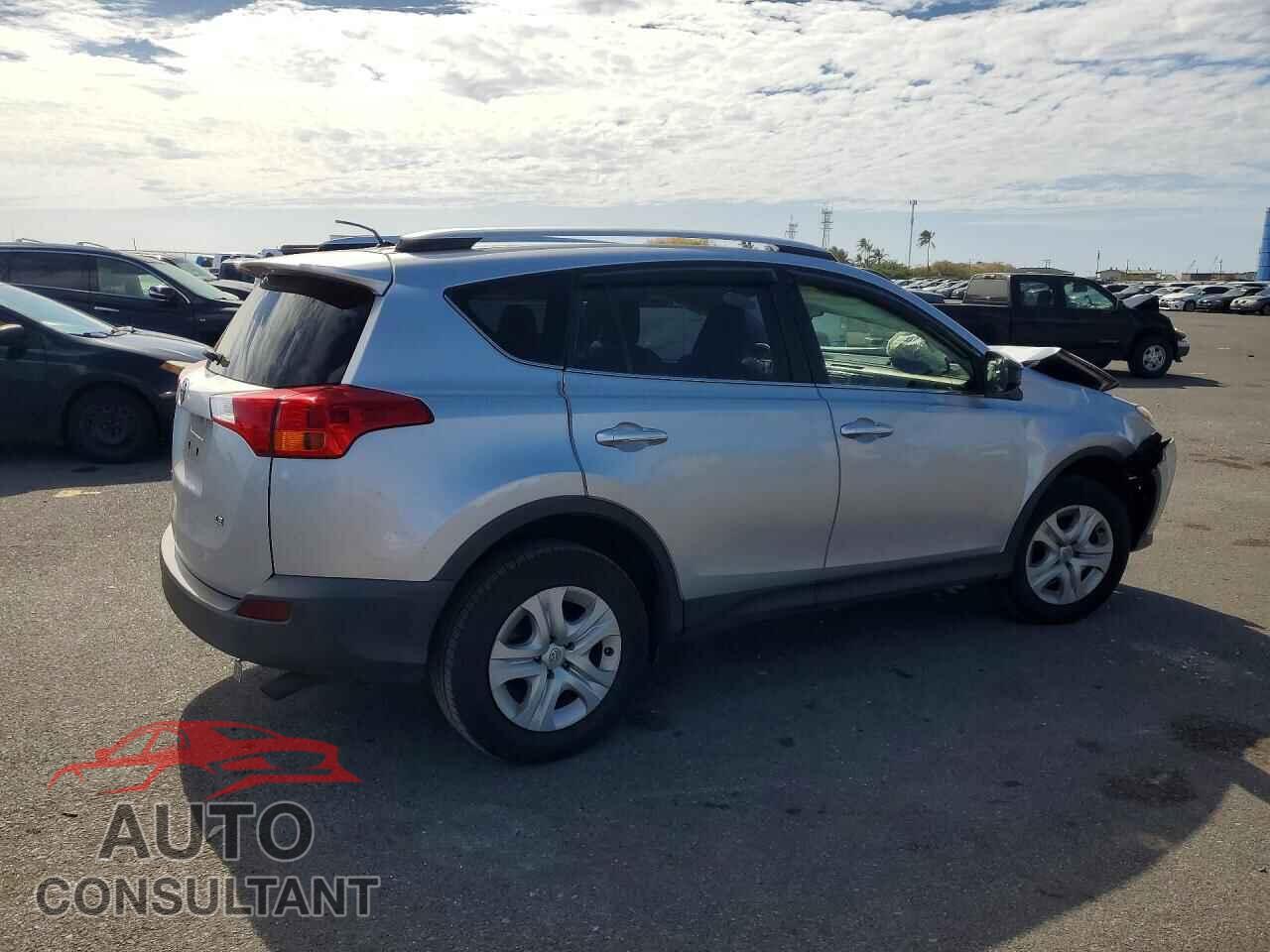 TOYOTA RAV4 2015 - JTMZFREV0FJ028334