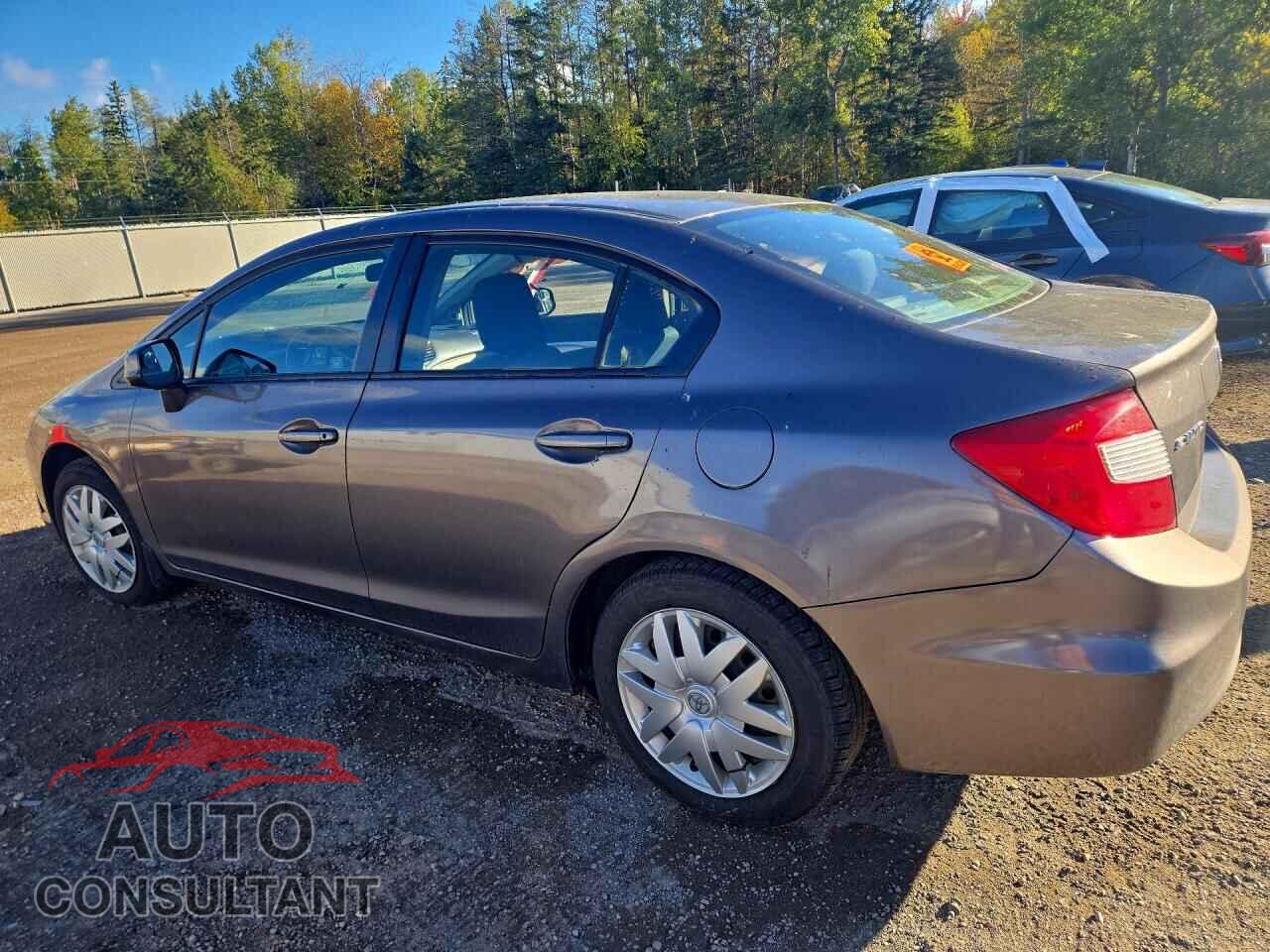 HONDA CIVIC 2012 - 2HGFB2F55CH002993