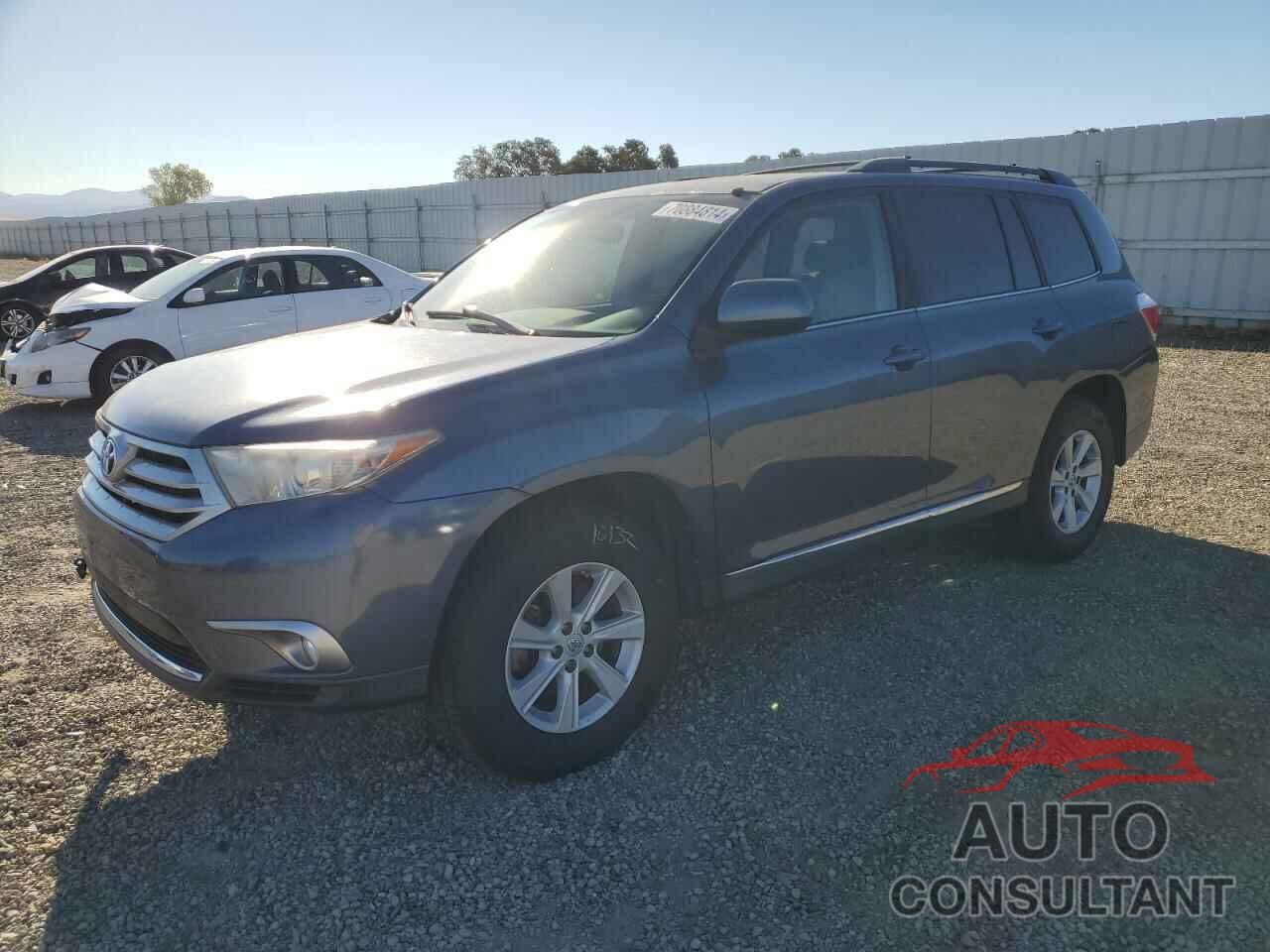 TOYOTA HIGHLANDER 2013 - 5TDBK3EH2DS276976