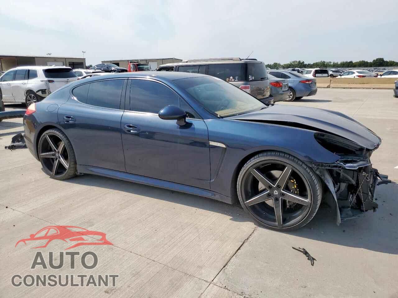 PORSCHE PANAMERA 2013 - WP0AA2A77DL010618