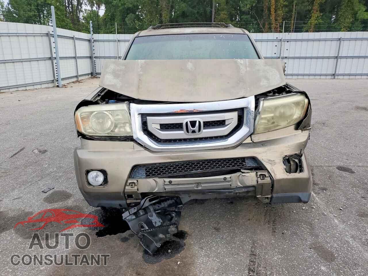 HONDA PILOT 2010 - 5FNYF4H53AB007732