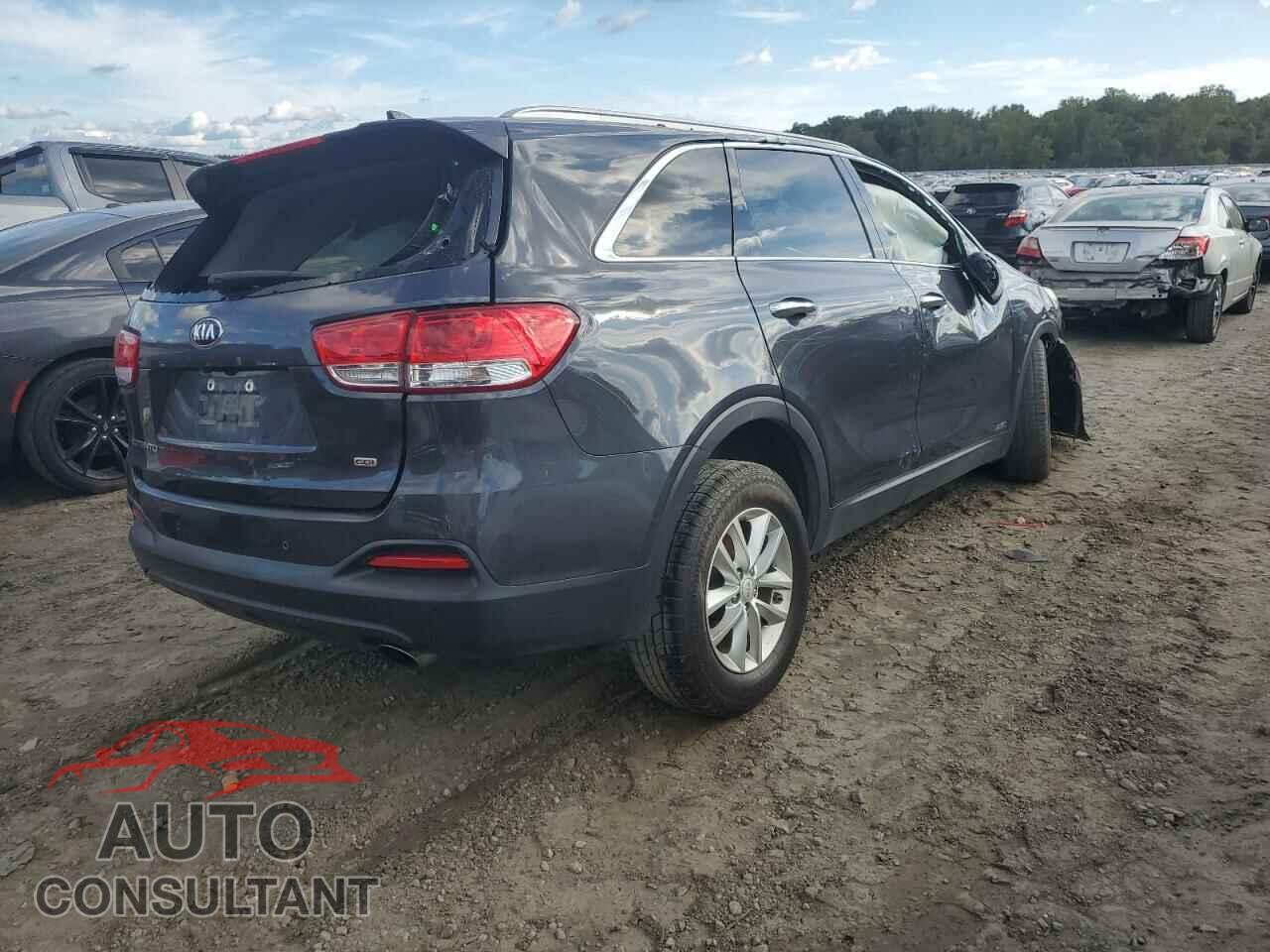 KIA SORENTO 2017 - 5XYPGDA34HG331230