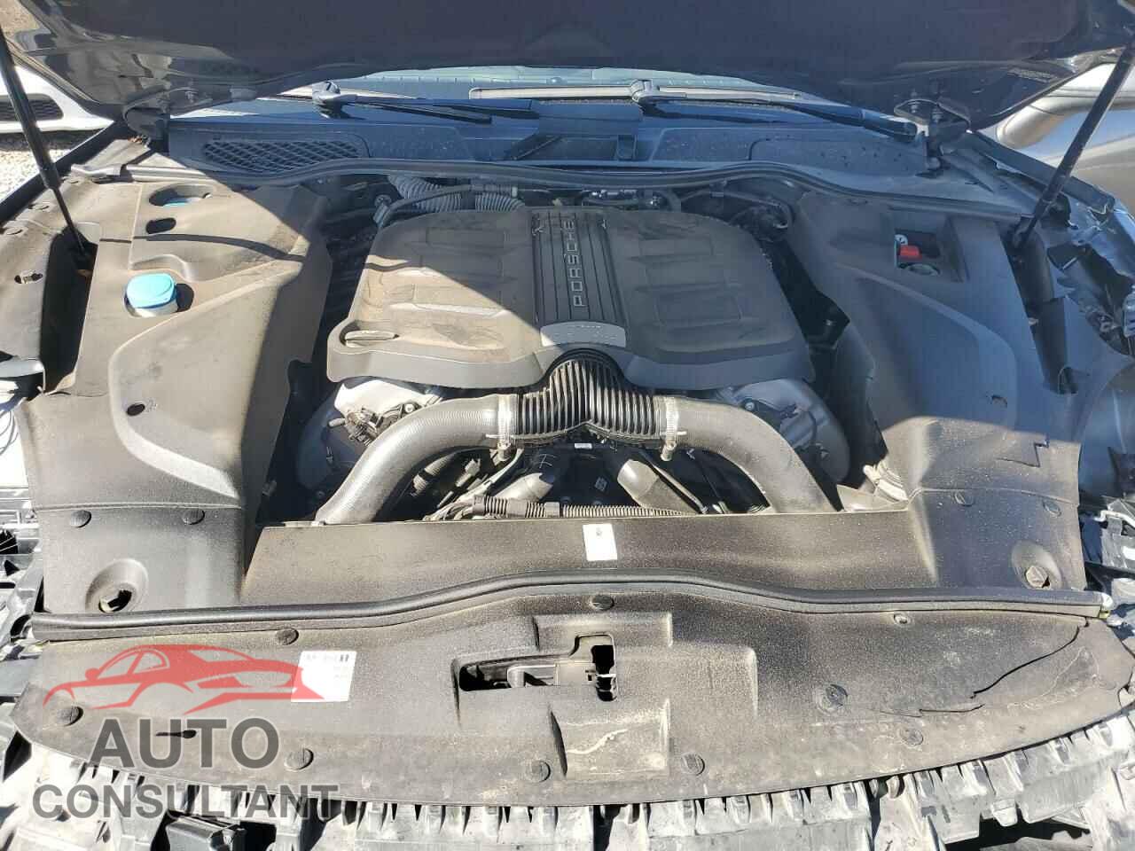 PORSCHE CAYENNE 2017 - WP1AB2A29HLA52651