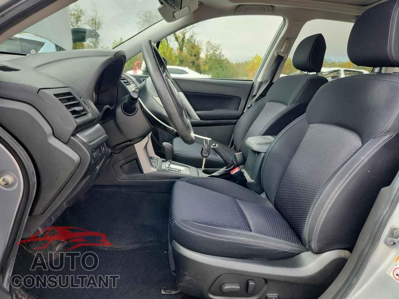 SUBARU FORESTER 2015 - JF2SJADC2FH583084