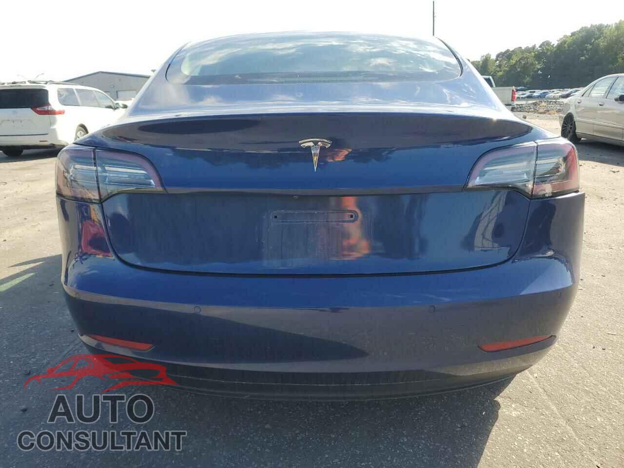 TESLA MODEL 3 2022 - 5YJ3E1EA4NF191842